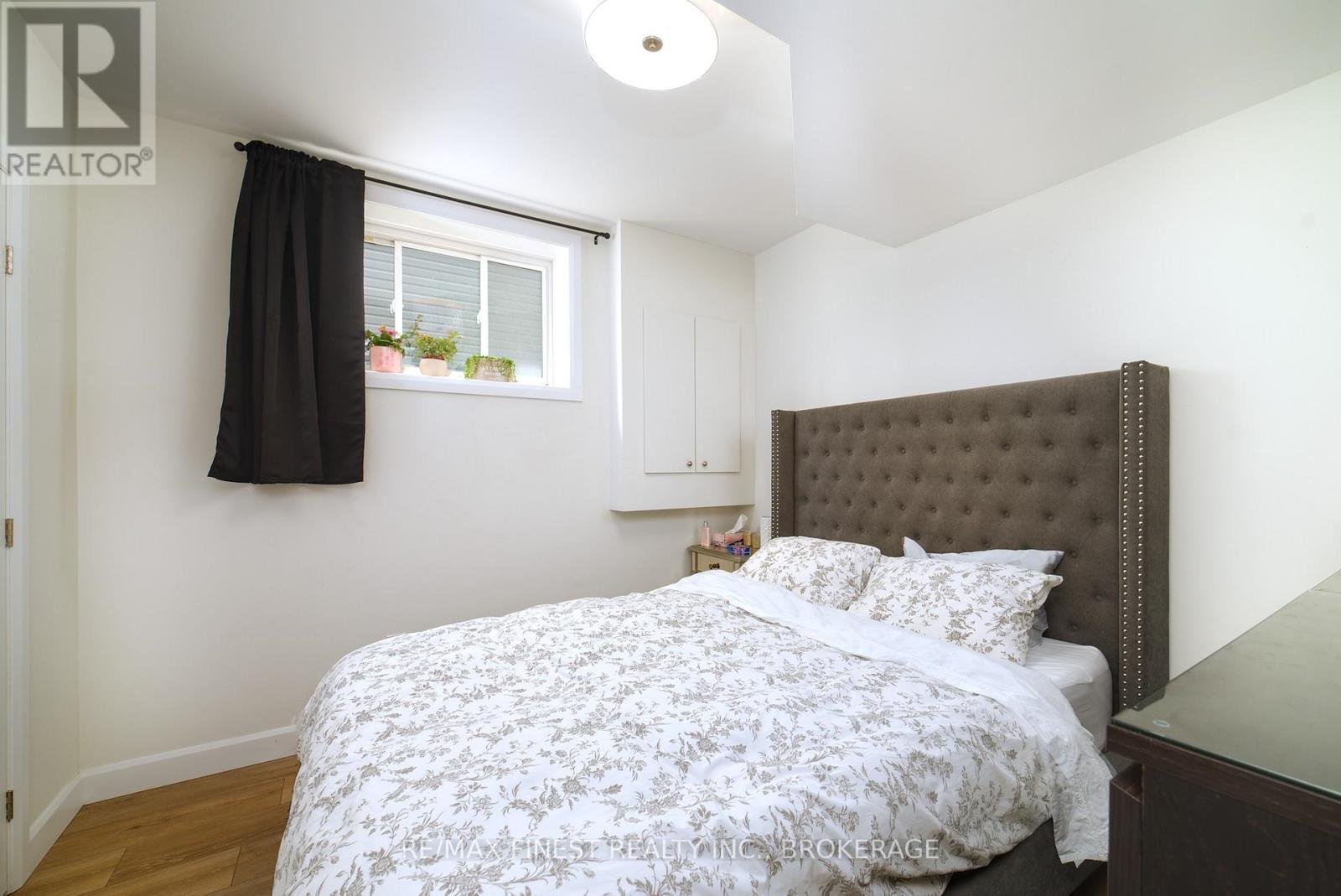 313 Pratt Drive, Loyalist, Ontario  K7N 0E8 - Photo 38 - X12673858