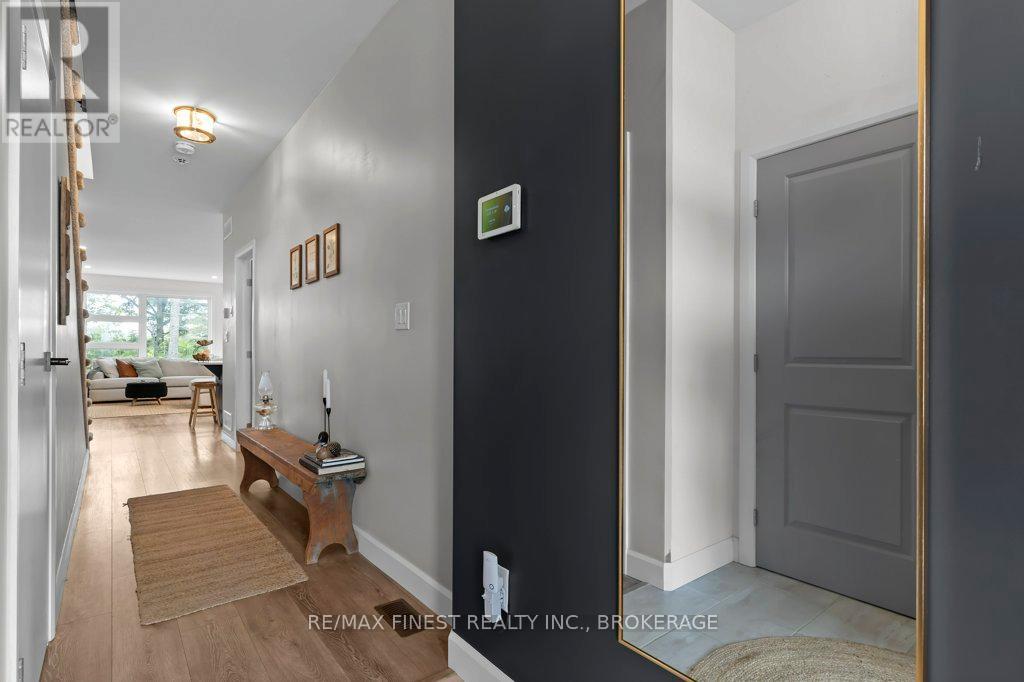 313 Pratt Drive, Loyalist, Ontario  K7N 0E8 - Photo 5 - X12673858