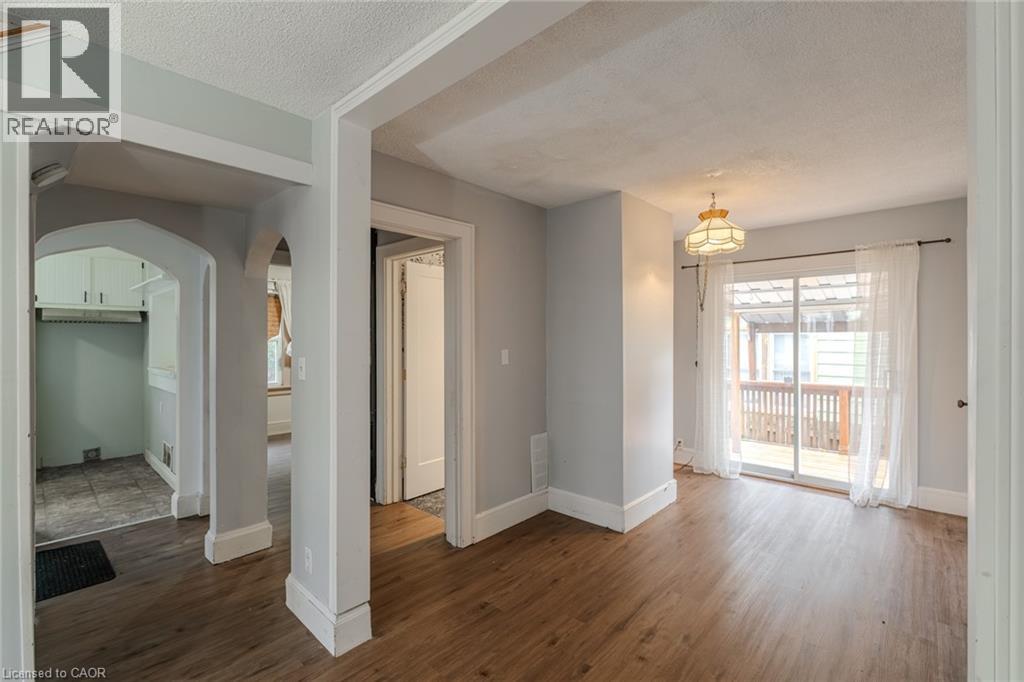 373 College Avenue, Simcoe, Ontario  N3Y 4G8 - Photo 19 - 40787807