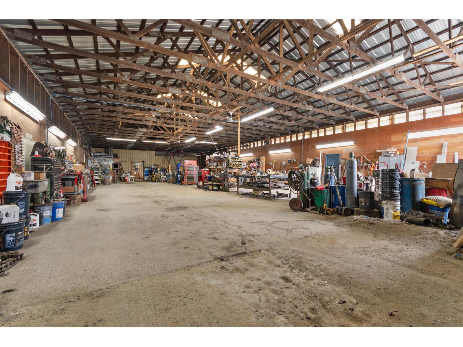 8703 Upper Prairie Road, East Chilliwack, Chilliwack, British Columbia  V2P 6H3 - Photo 32 - R2978063