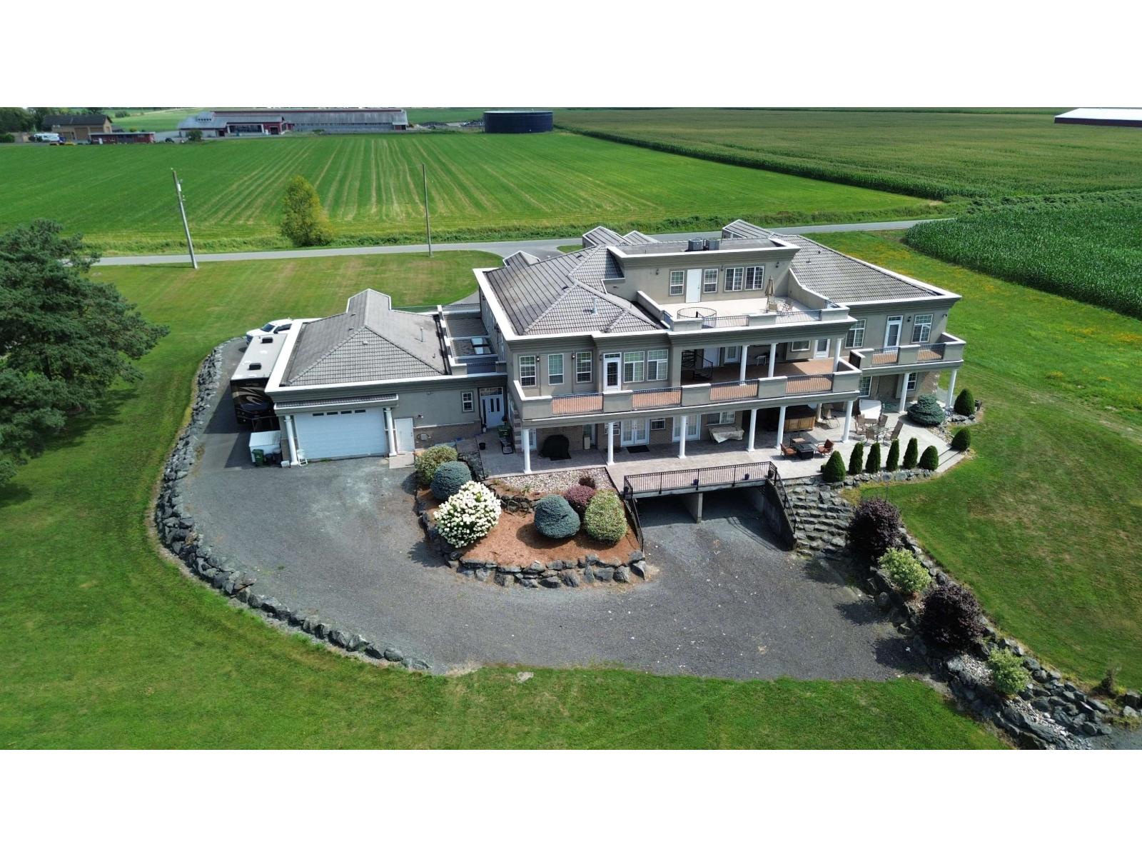 8703 Upper Prairie Road, East Chilliwack, Chilliwack, British Columbia  V2P 6H3 - Photo 1 - R2978063