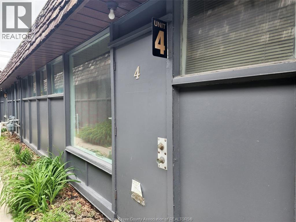 MLS# 26000526: 1310 OUELLETTE Unit# 4, Windsor, Canada