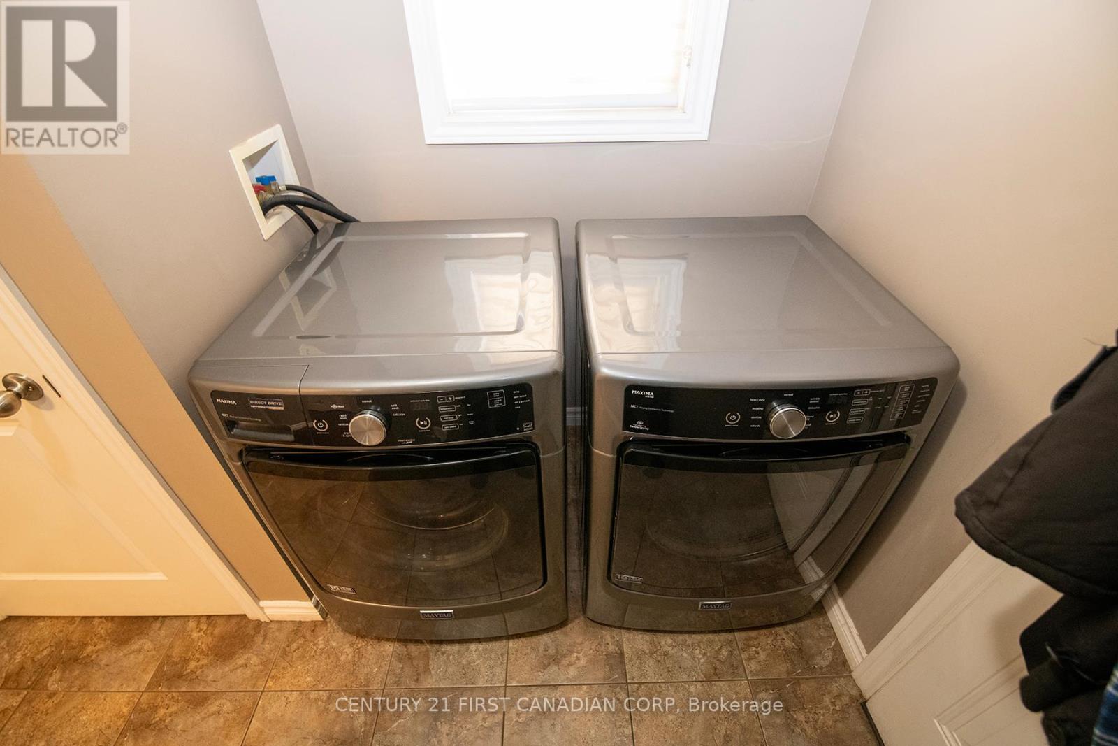 3399 Emilycarr Lane S, London South, Ontario  N6L 0A3 - Photo 19 - X12673704