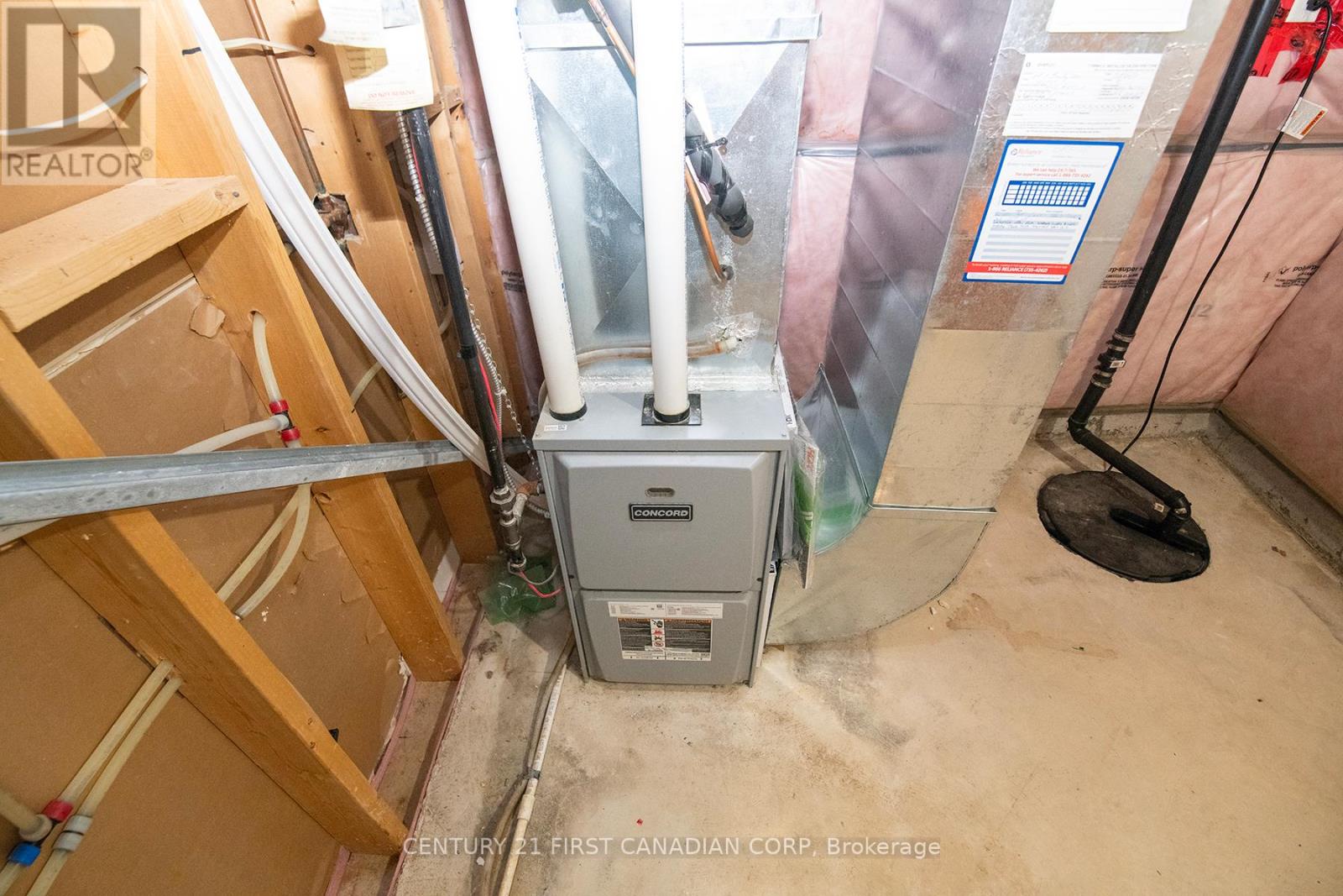 3399 Emilycarr Lane S, London South, Ontario  N6L 0A3 - Photo 27 - X12673704