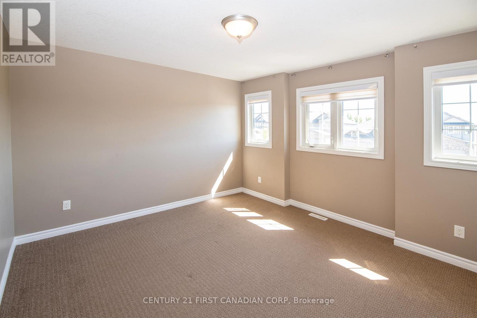 3399 Emilycarr Lane S, London South, Ontario  N6L 0A3 - Photo 33 - X12673704