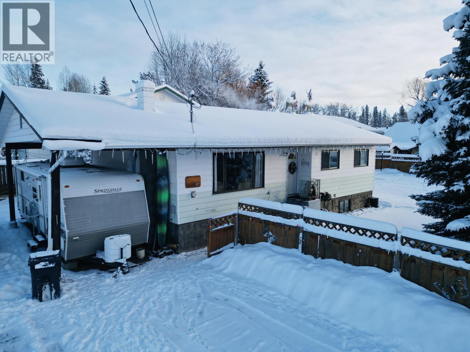 275 9TH AVENUE, Burns Lake, British Columbia