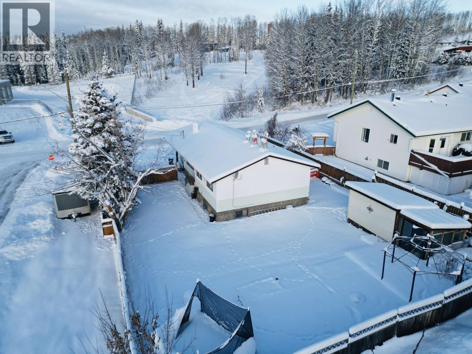 275 9th Avenue, Burns Lake, British Columbia  V0J 1E0 - Photo 7 - R3076921