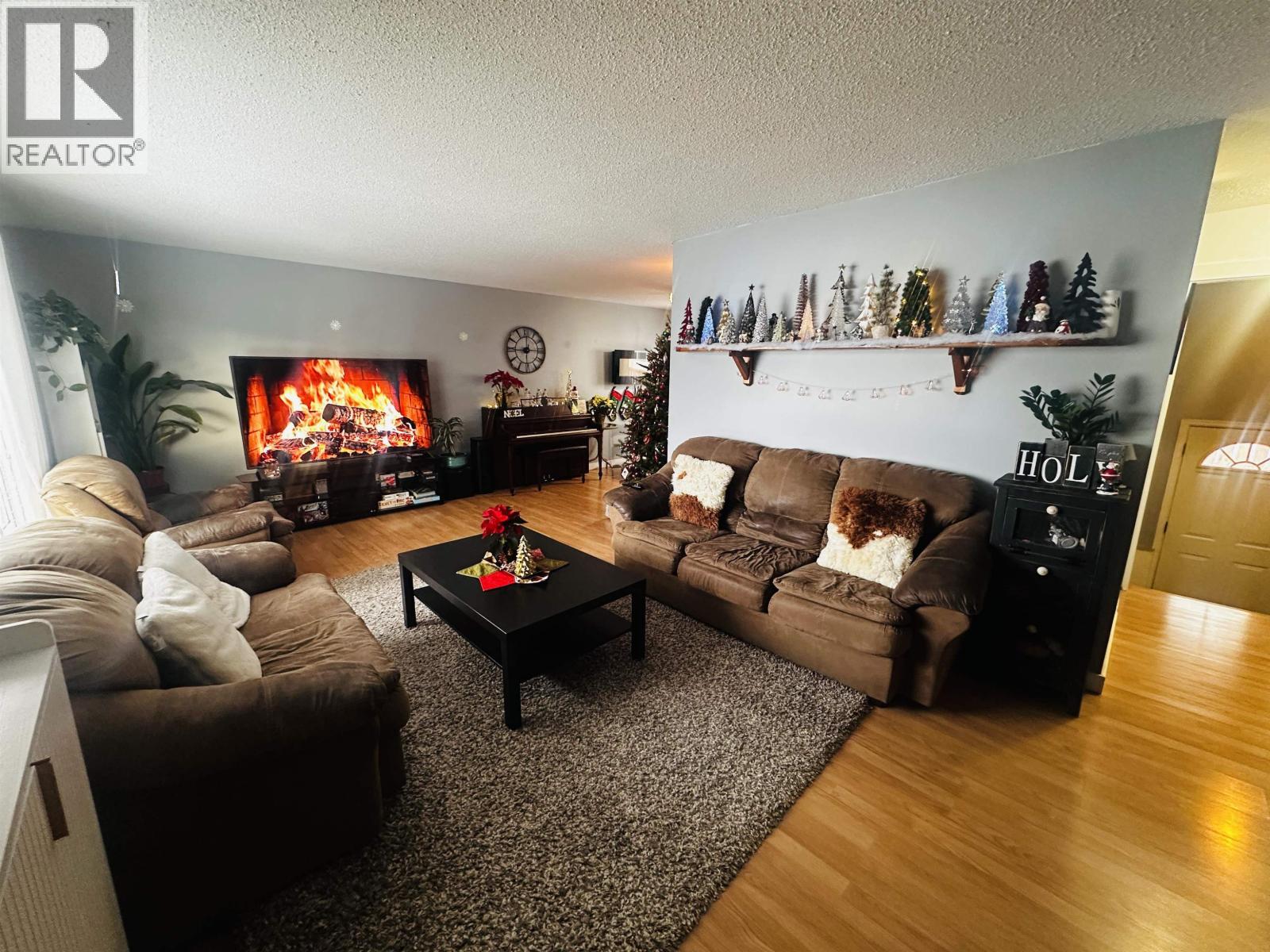 275 9th Avenue, Burns Lake, British Columbia  V0J 1E0 - Photo 13 - R3076921