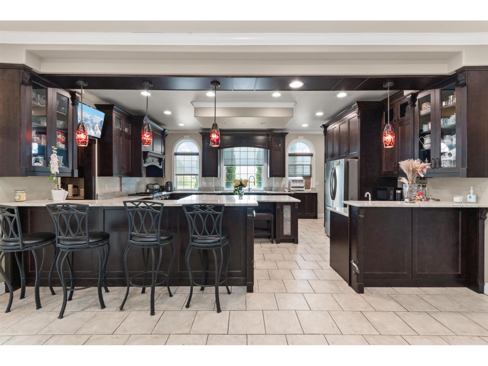 8703 Upper Prairie Road, East Chilliwack, Chilliwack, British Columbia  V2P 6H3 - Photo 9 - R2978063