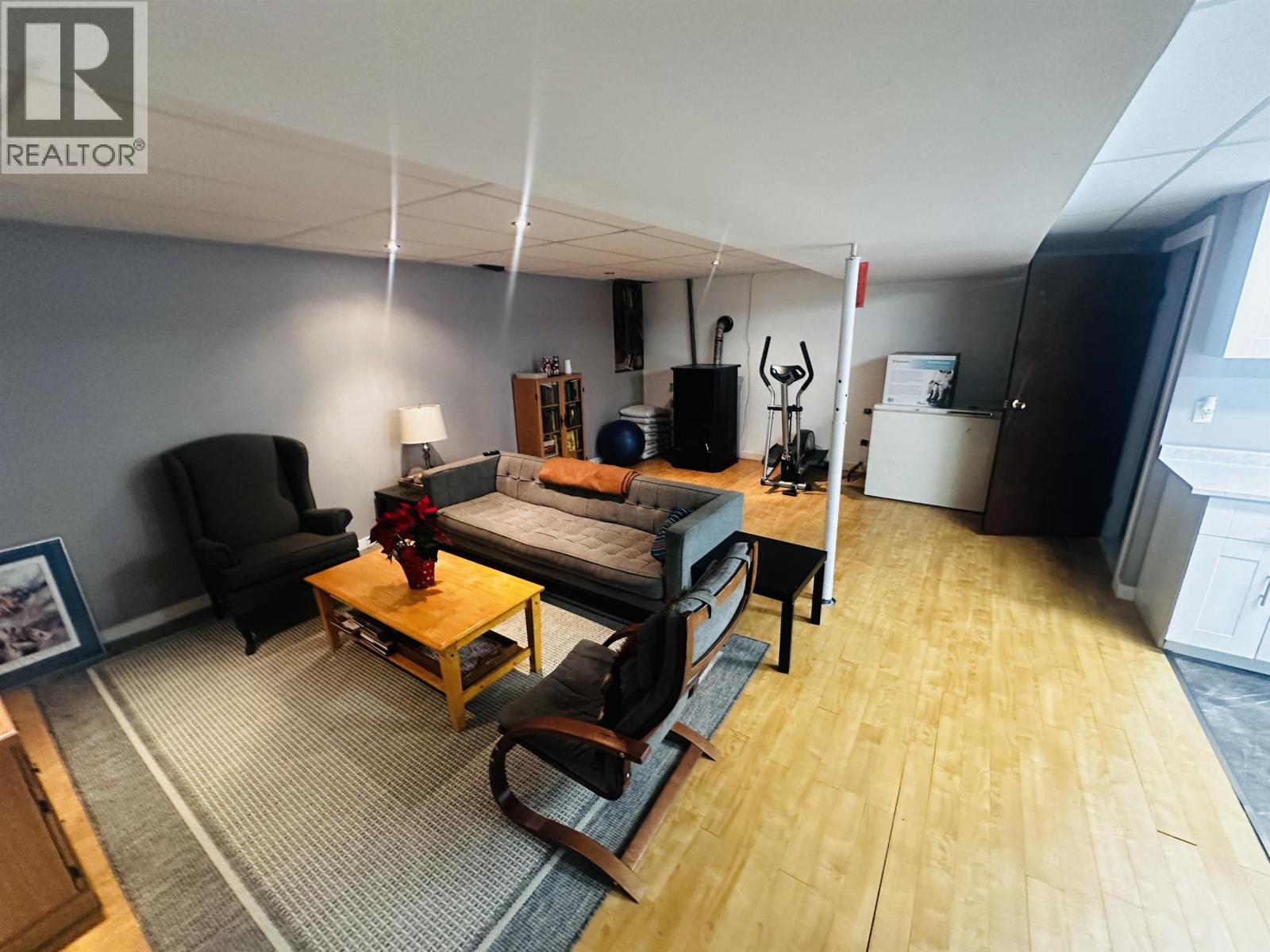 275 9th Avenue, Burns Lake, British Columbia  V0J 1E0 - Photo 34 - R3076921