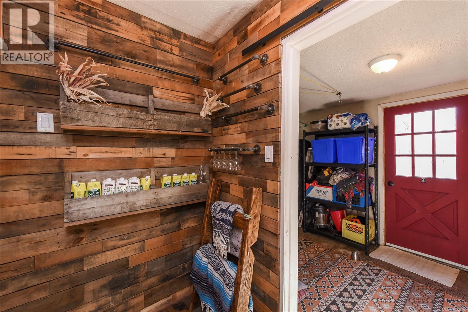 2767 Ulverston Ave, Cumberland, British Columbia  V0R 1S0 - Photo 16 - 1022702