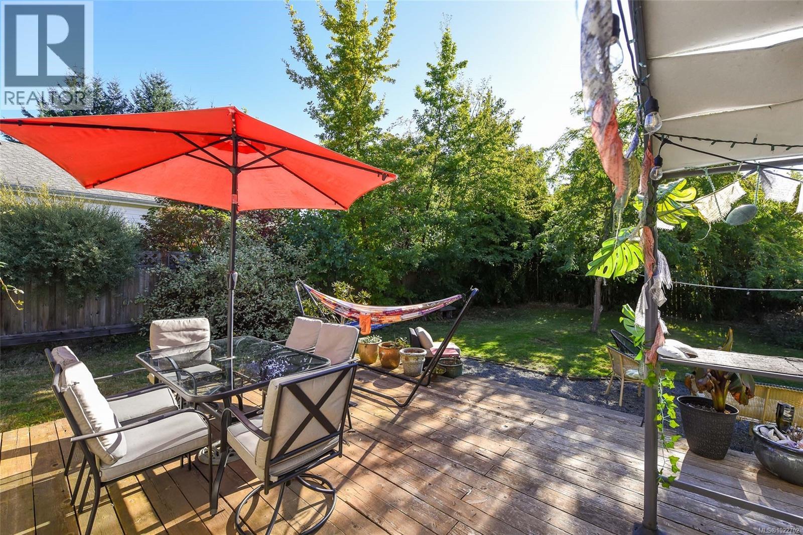 2767 Ulverston Ave, Cumberland, British Columbia  V0R 1S0 - Photo 21 - 1022702