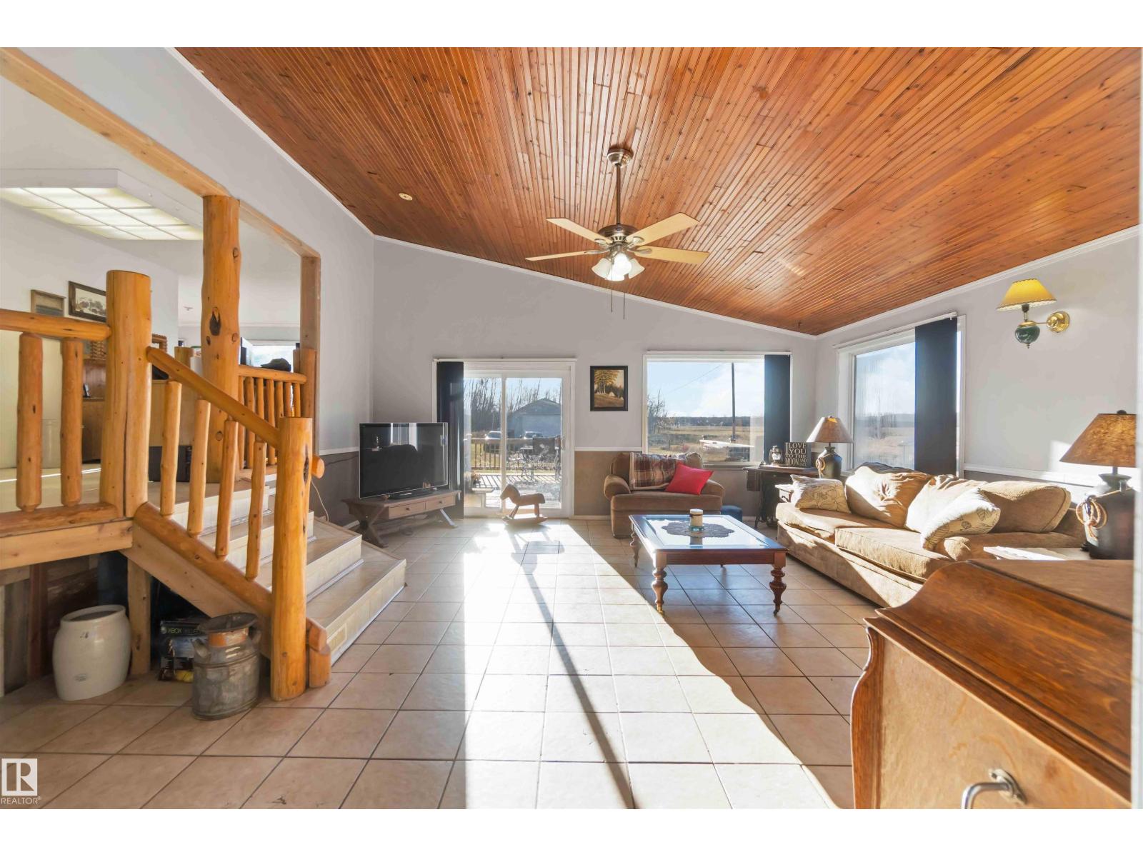 6209 Hwy 633, Rural Lac Ste. Anne County, Alberta  T0E 0L0 - Photo 40 - E4463070