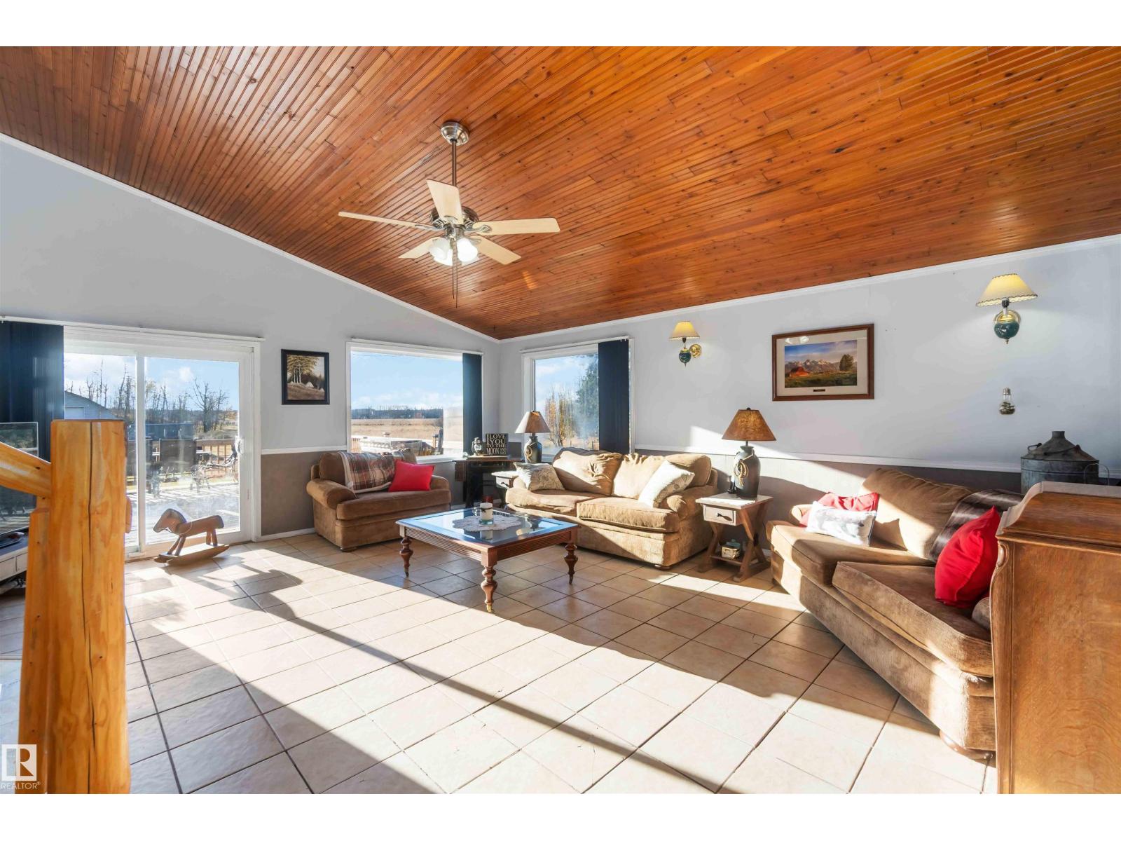 6209 Hwy 633, Rural Lac Ste. Anne County, Alberta  T0E 0L0 - Photo 39 - E4463070