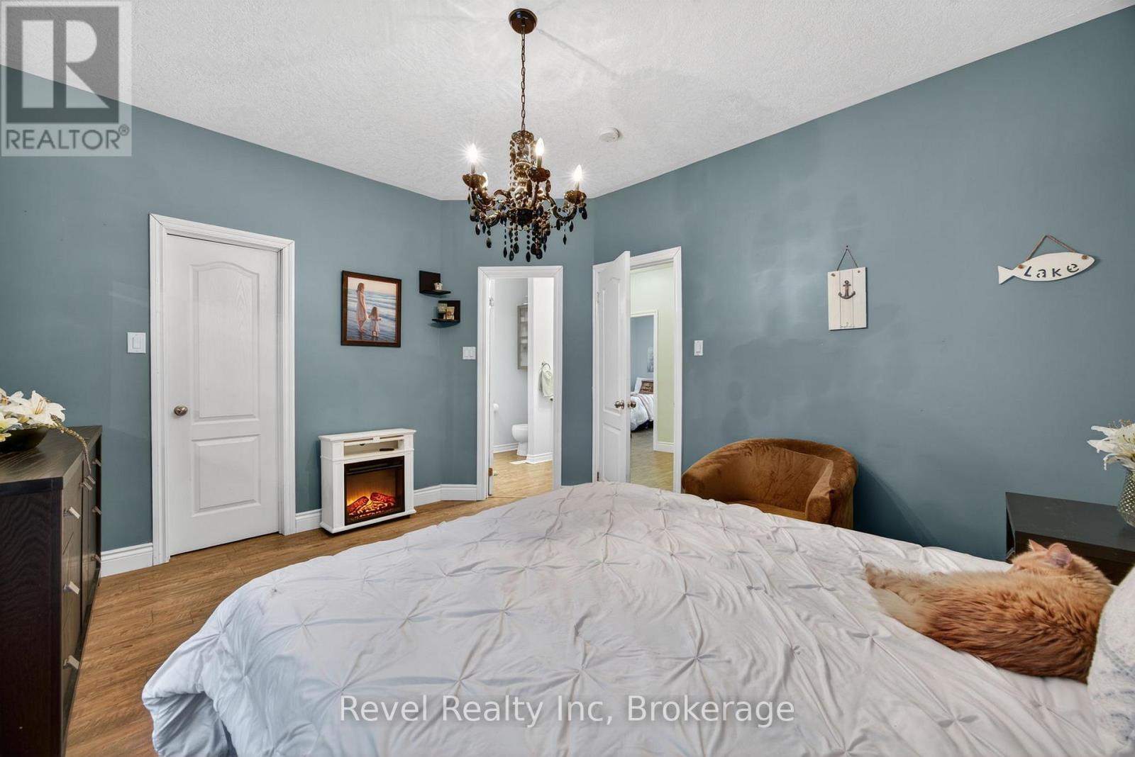 61 Rue Vanier, Tiny, Ontario  L9M 0J2 - Photo 13 - S12641284