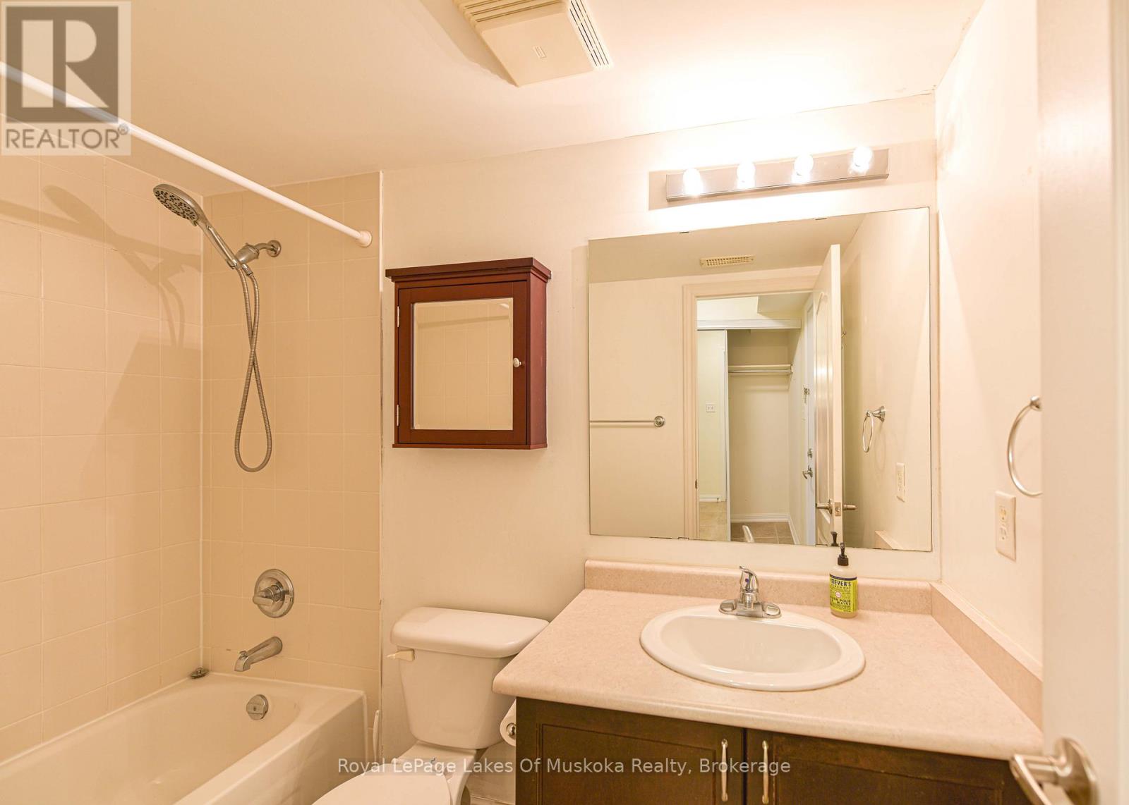 318 - 60 Mulligan Lane, Wasaga Beach, Ontario L9Z 0C5 - Photo 10 - S12673818