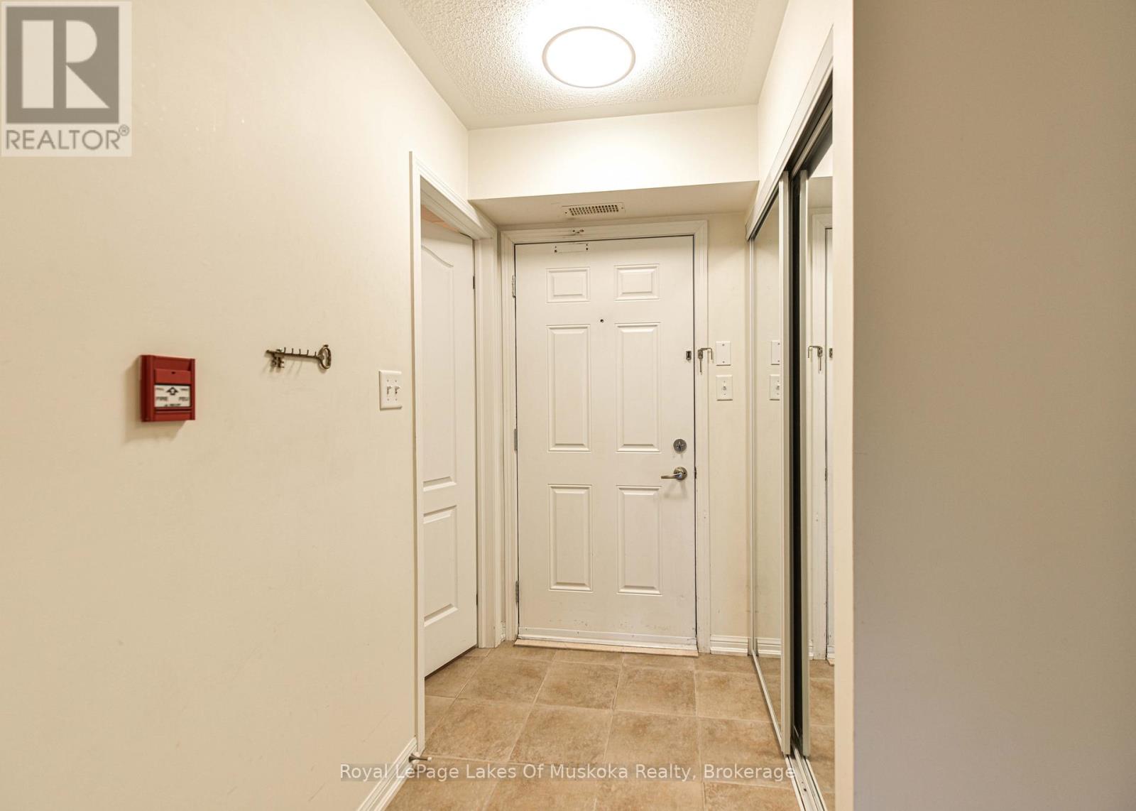 318 - 60 Mulligan Lane, Wasaga Beach, Ontario L9Z 0C5 - Photo 9 - S12673818