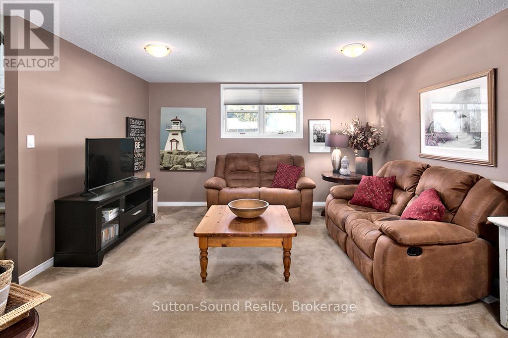 305 8th Avenue E, Owen Sound, Ontario  N4K 3A3 - Photo 29 - X12673808