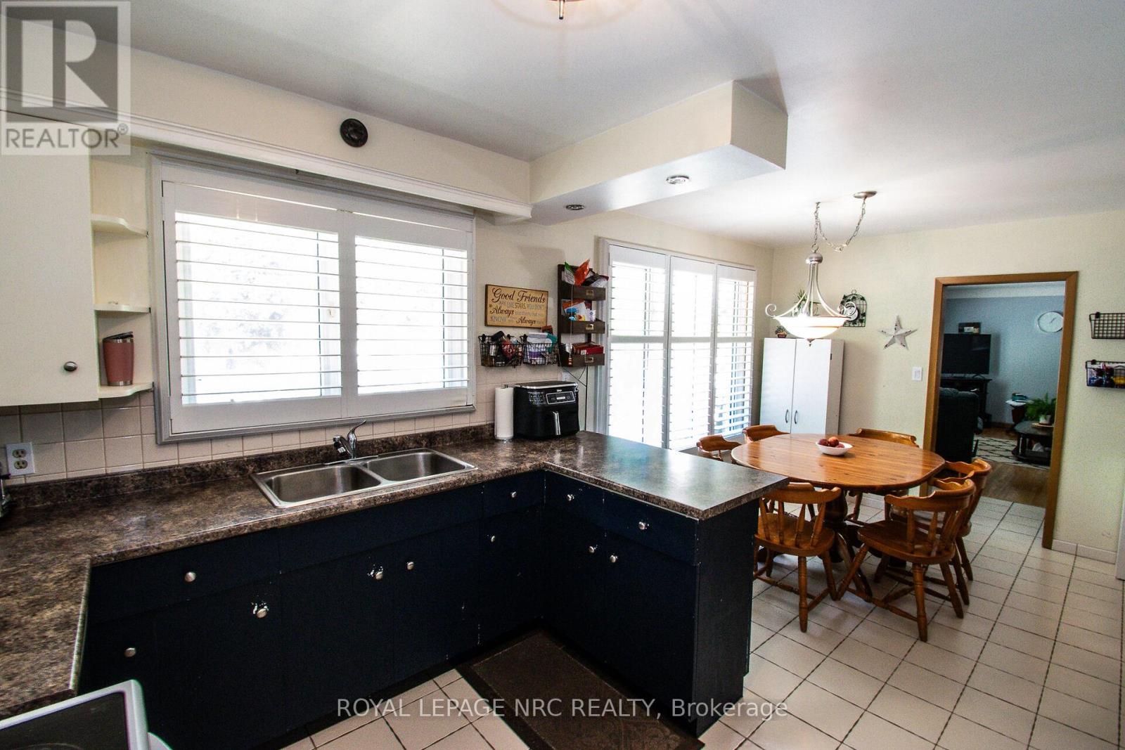 73 Lockview Crescent, St. Catharines, Ontario  L2M 2T6 - Photo 11 - X12673696