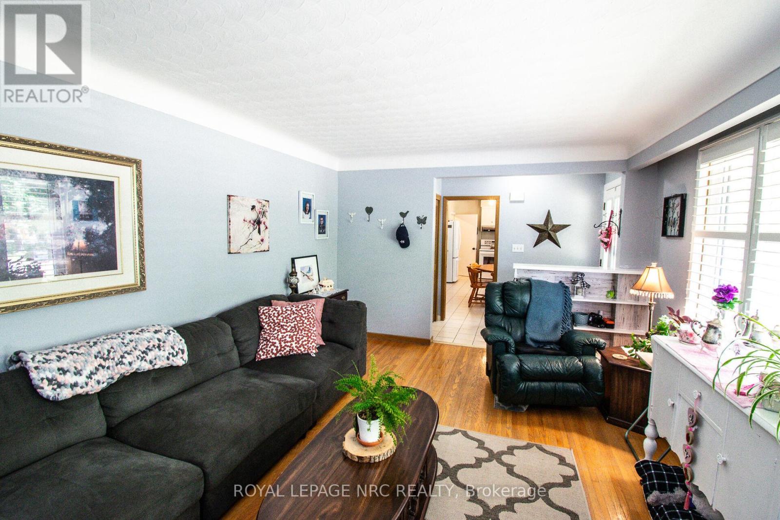 73 Lockview Crescent, St. Catharines, Ontario  L2M 2T6 - Photo 7 - X12673696