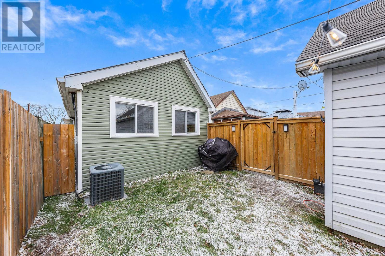 64 Churchill Street, St. Catharines, Ontario  L2S 2P5 - Photo 28 - X12673834