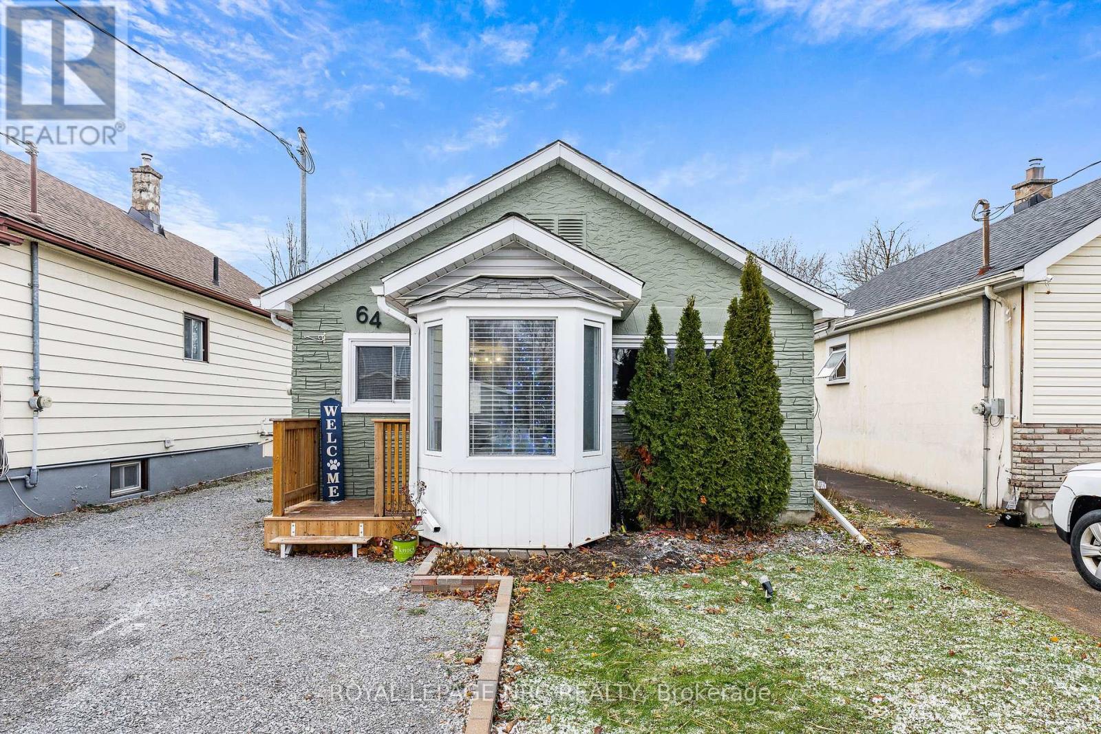 64 Churchill Street, St. Catharines, Ontario  L2S 2P5 - Photo 3 - X12673834