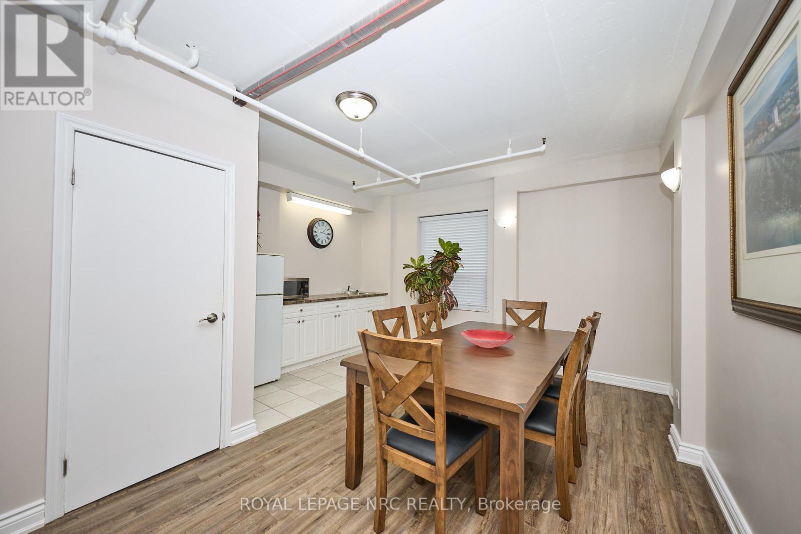 101 - 6390 Huggins Street, Niagara Falls, Ontario  L2J 1H1 - Photo 17 - X12673860