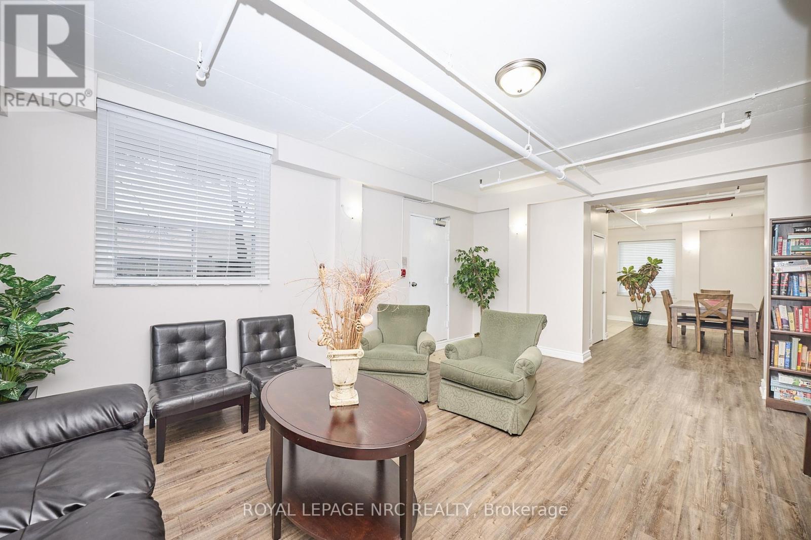 101 - 6390 Huggins Street, Niagara Falls, Ontario  L2J 1H1 - Photo 18 - X12673860