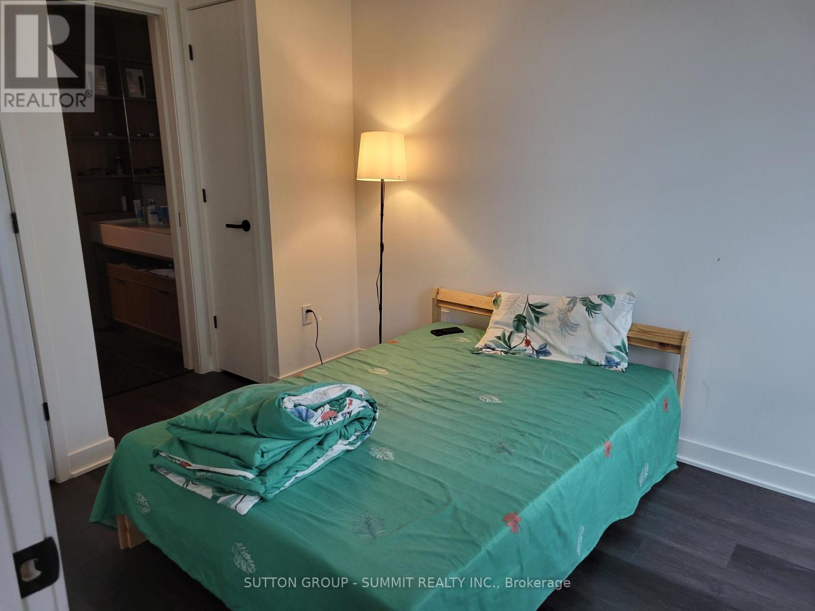 1701 - 55 Charles Street E, Toronto, Ontario  M4Y 0A2 - Photo 25 - C12673212