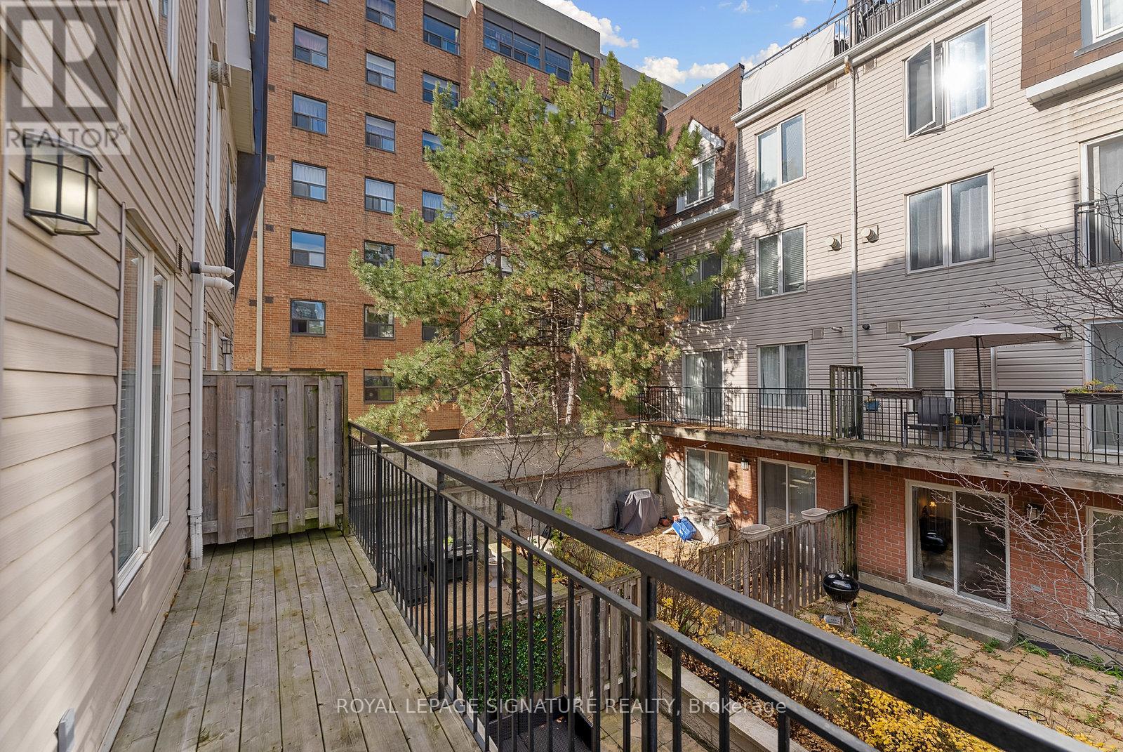 1207 - 22 Laidlaw Street, Toronto, Ontario  M6K 1X2 - Photo 32 - W12601842