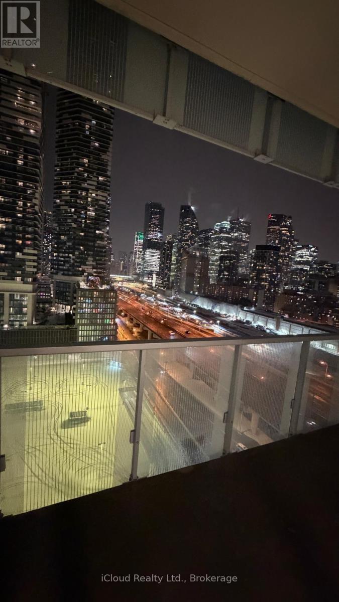 1310 - 15 Lower Jarvis Street W, Toronto, Ontario  M5E 1R7 - Photo 4 - C12673710