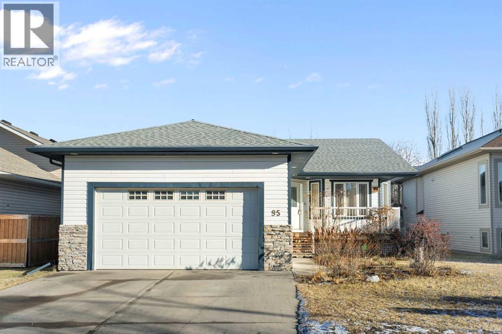 95 Cambridge Glen Drive, Strathmore, Alberta  T1P 1W1 - Photo 1 - A2267844