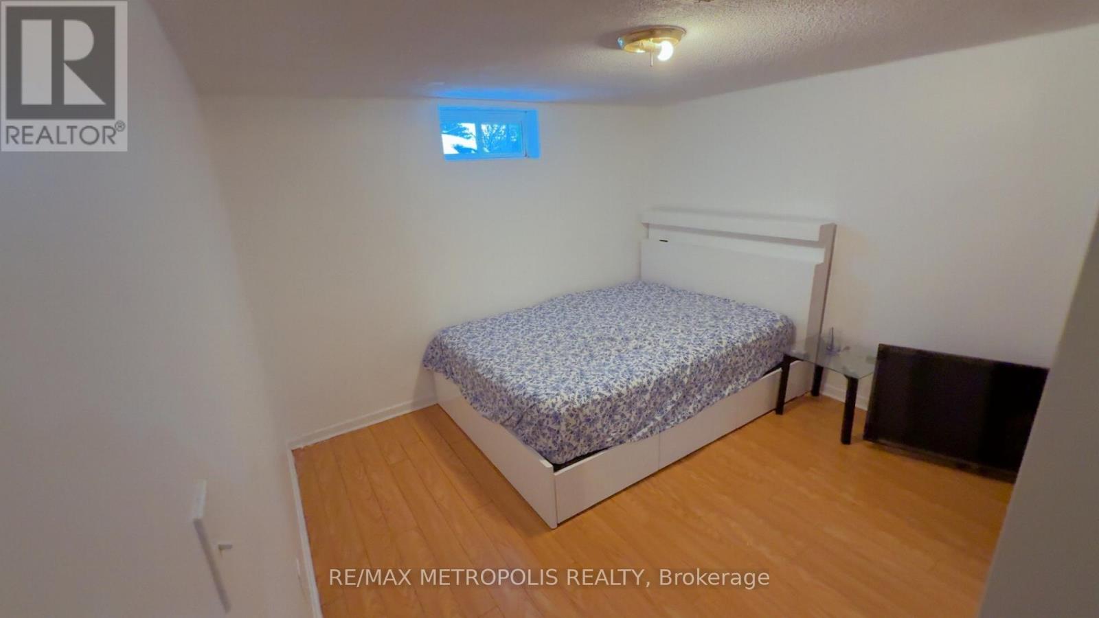 Bsmt - 78 Crittenden Square, Toronto (Malvern), Ontario  M1B 1V1 - Photo 5 - E12673728