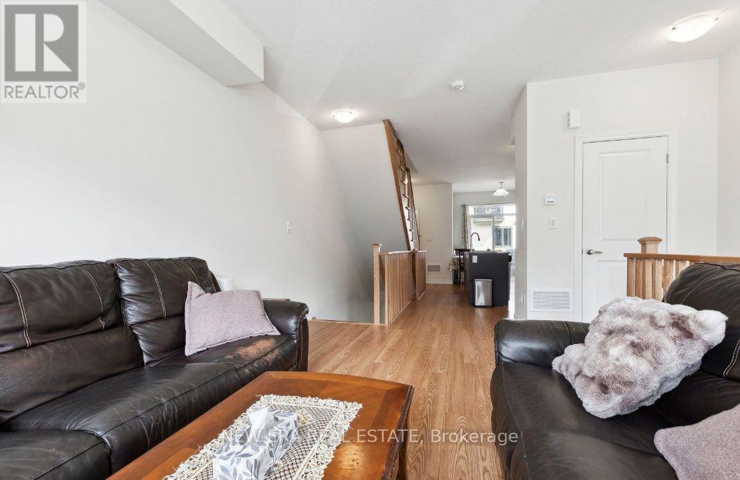 778 Kootenay Path, Oshawa (Donevan), Ontario  L1H 0A7 - Photo 7 - E12673790