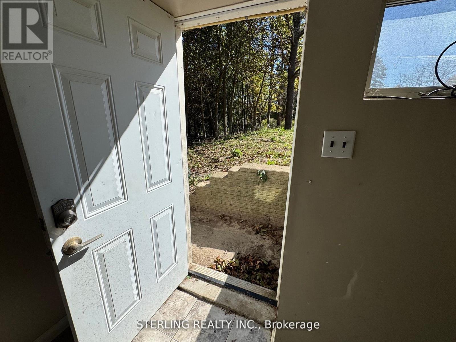 345 Myrtle Road E, Whitby, Ontario  L1H 7K4 - Photo 27 - E12673840