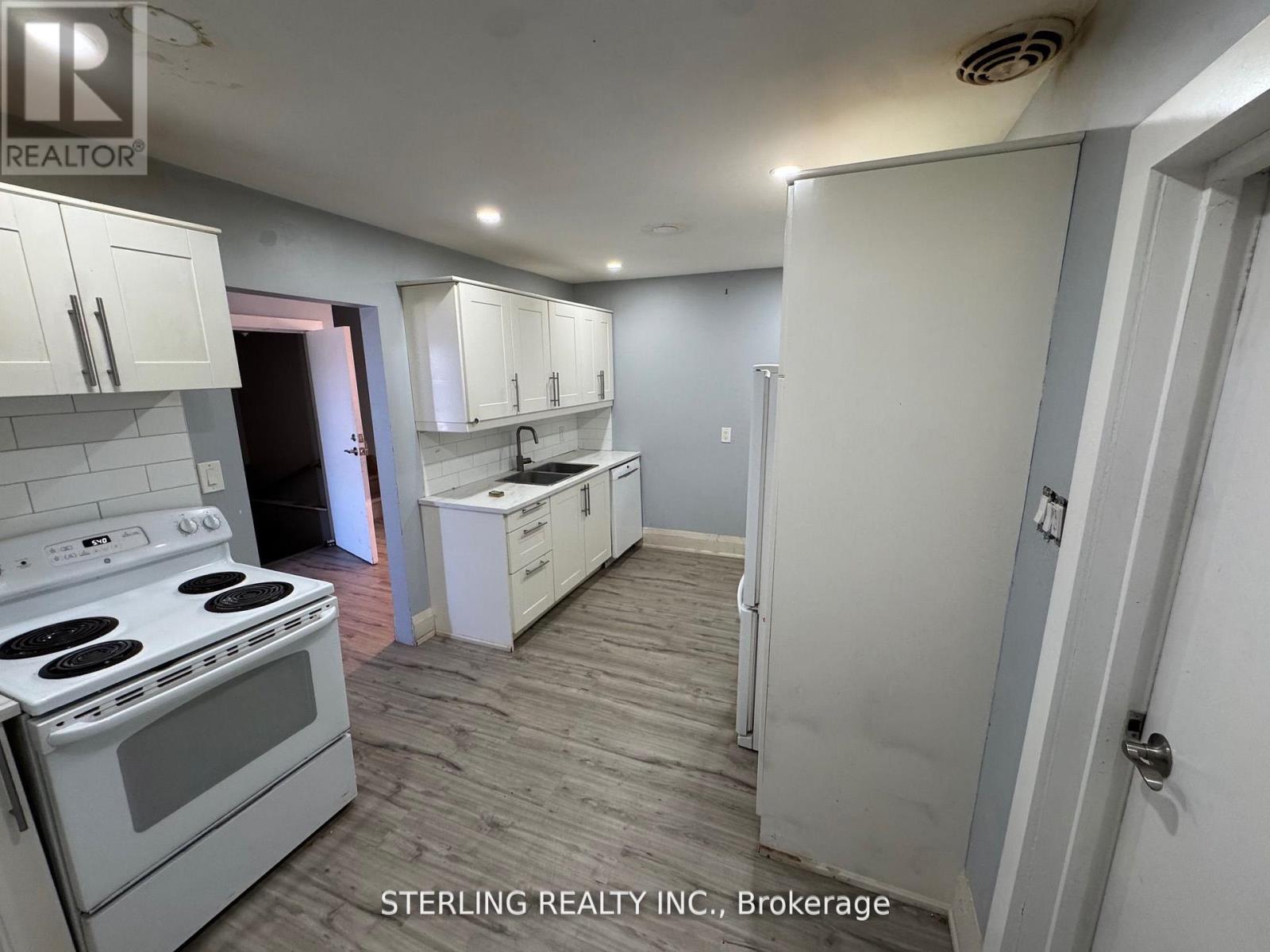 345 Myrtle Road E, Whitby, Ontario  L1H 7K4 - Photo 8 - E12673840