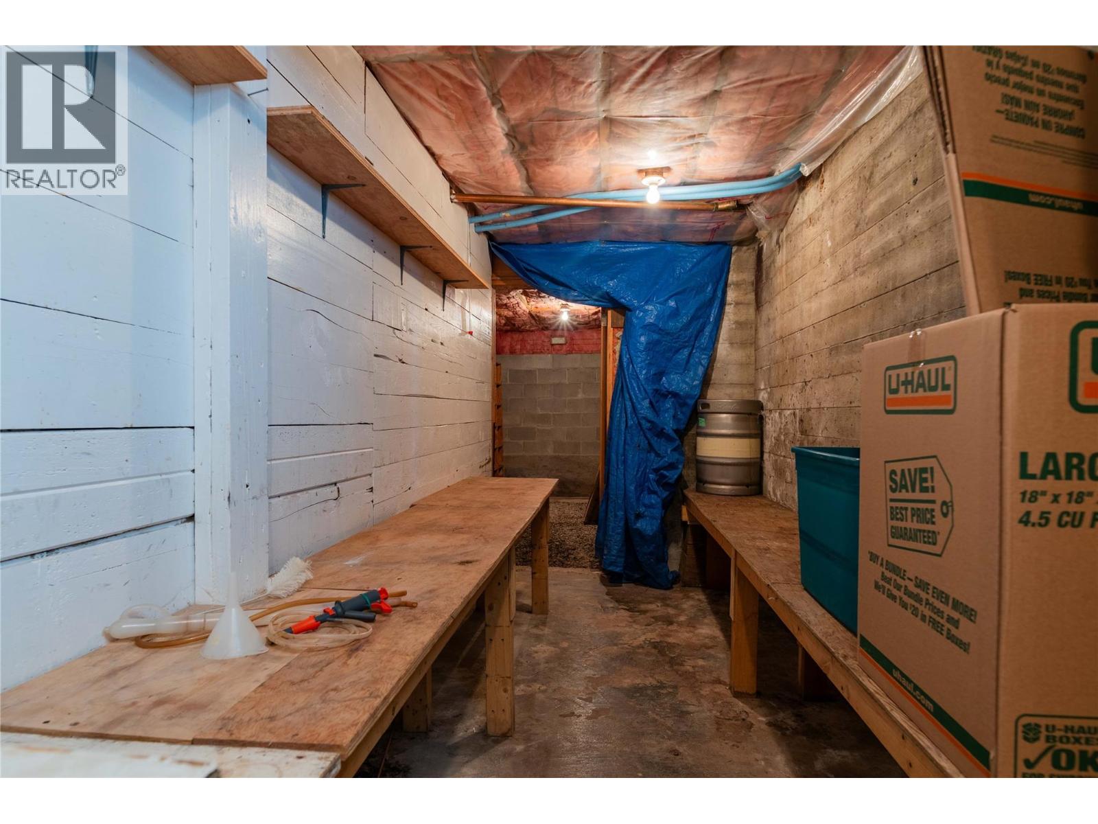 945 Thackeray Street, Warfield, British Columbia  V1R 2C3 - Photo 47 - 10372172