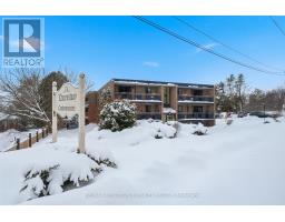 202 - 74 THE QUEENSWAY S, Georgina, Ontario