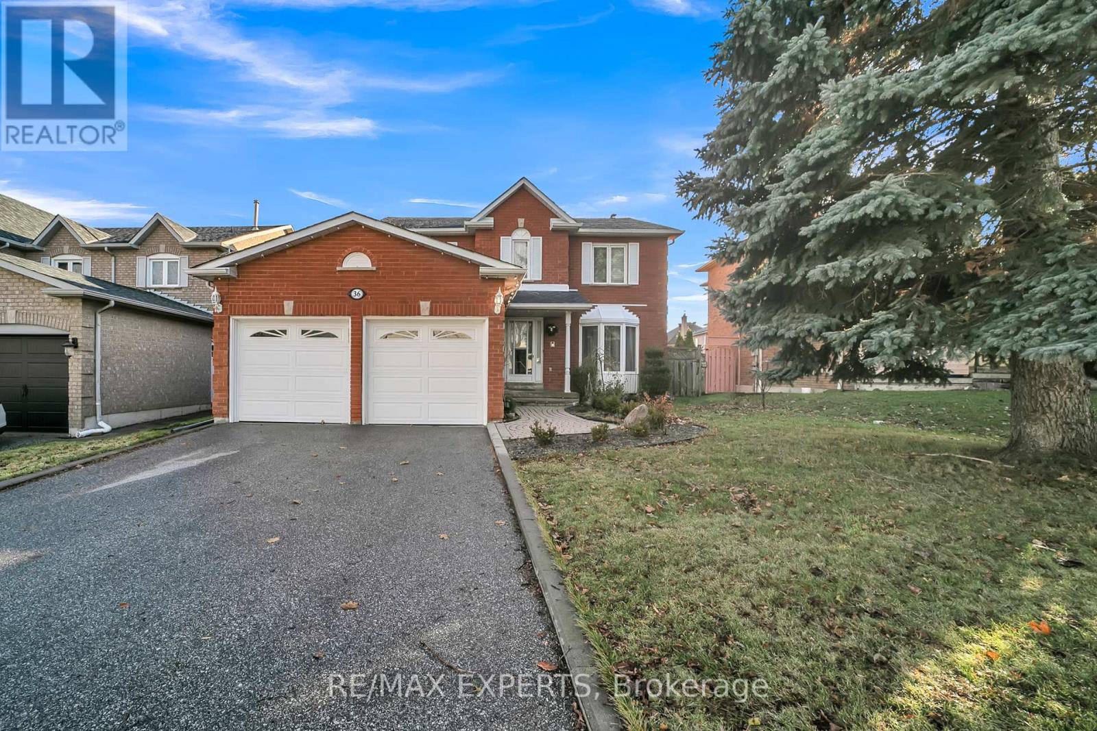 Main - 36 Savage Road, Newmarket, Ontario  L3X 1P7 - Photo 1 - N12673816