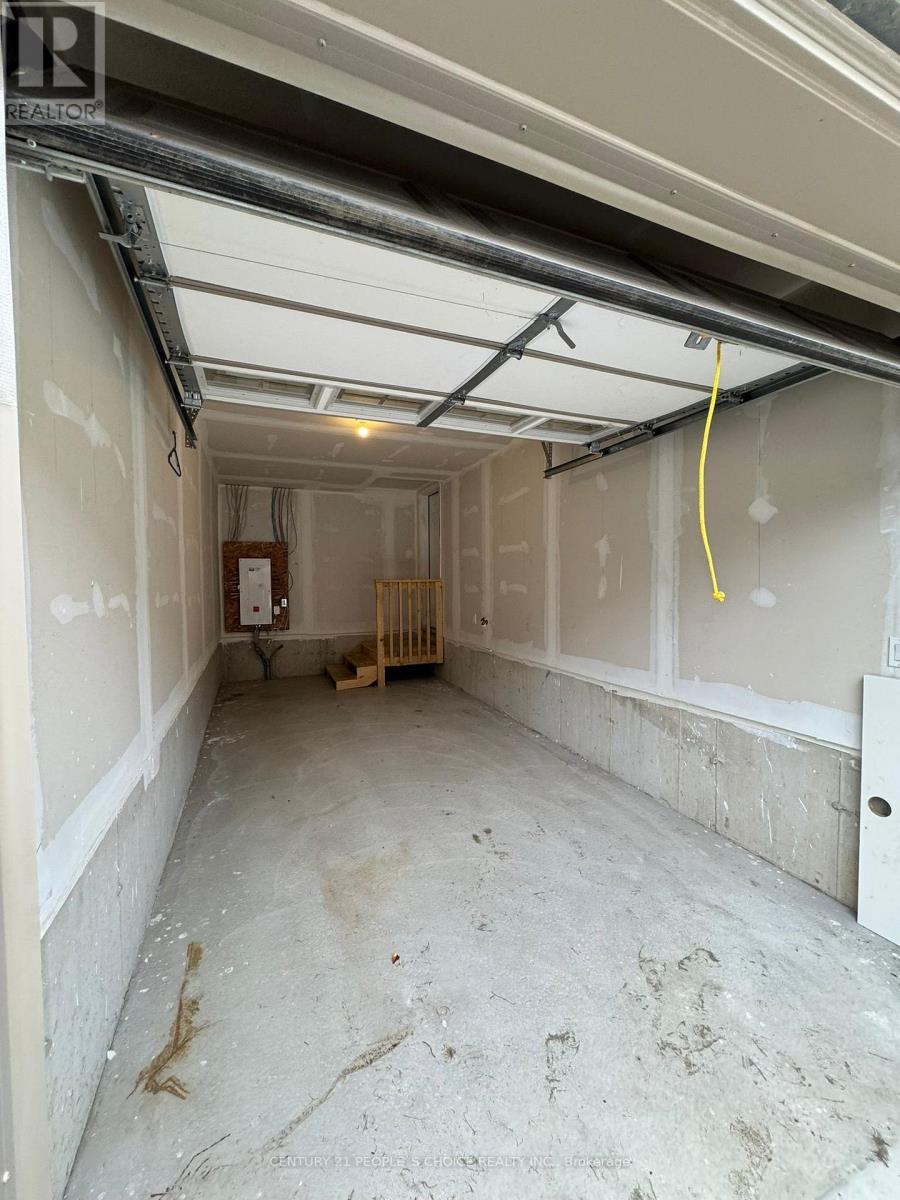 7 Silo Mews, Barrie, Ontario  L9J 0V3 - Photo 15 - S12499064