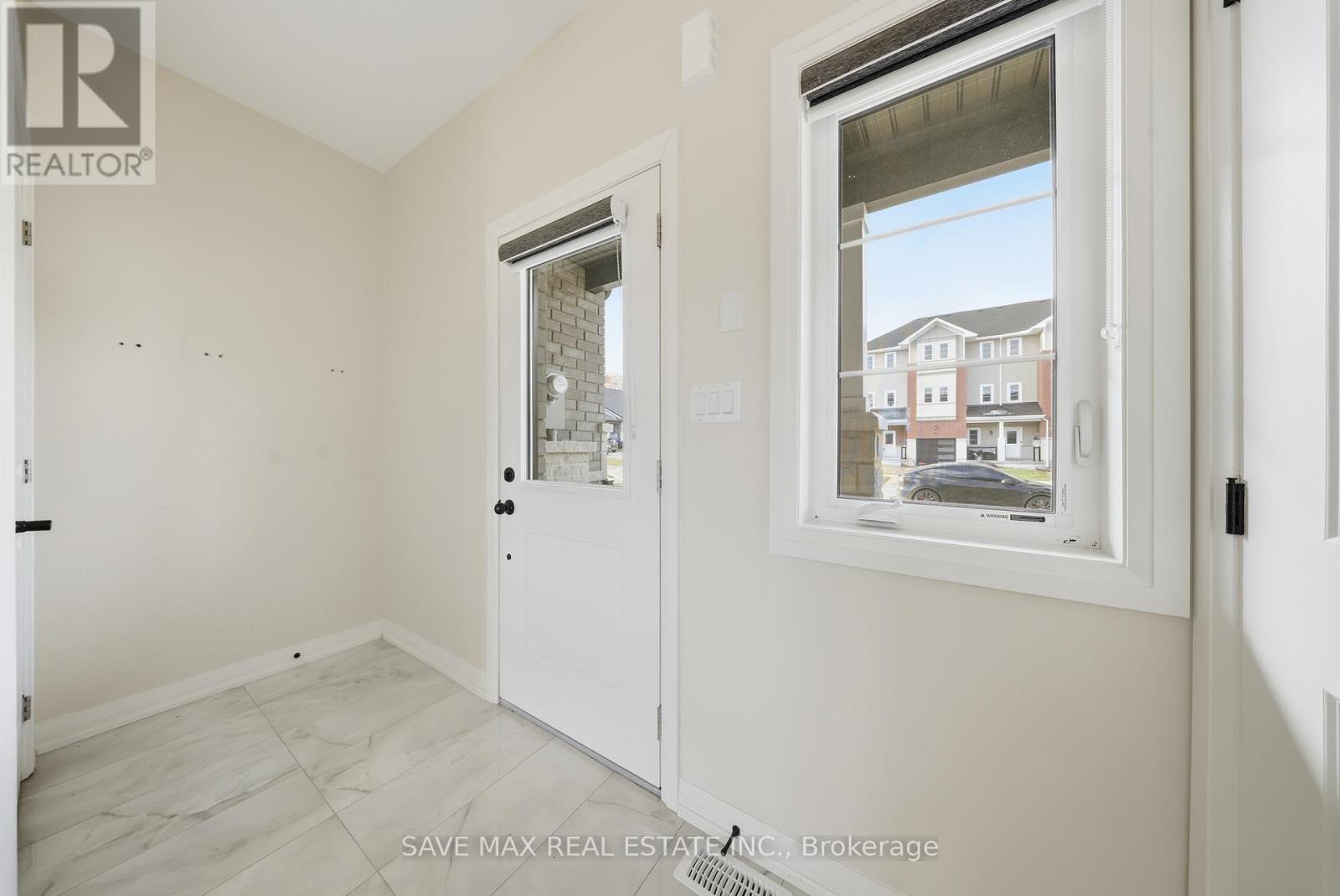 44 Lahey Crescent, Penetanguishene, Ontario  L9M 0W1 - Photo 10 - S12673786