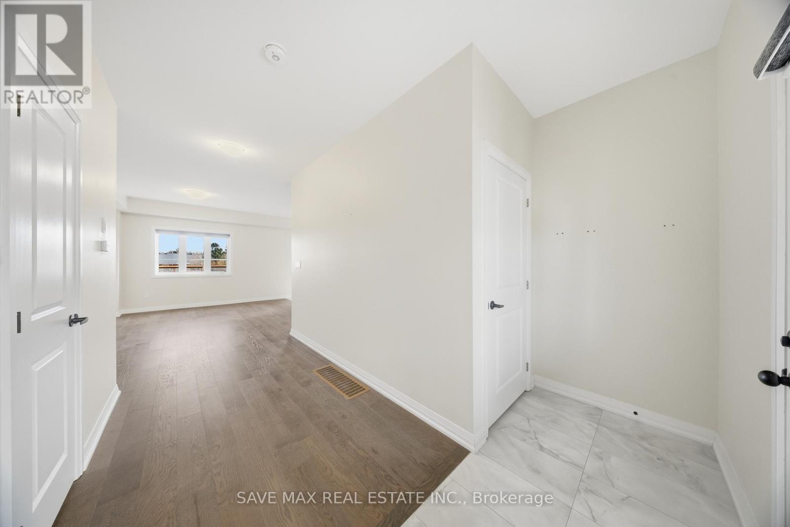 44 Lahey Crescent, Penetanguishene, Ontario  L9M 0W1 - Photo 11 - S12673786