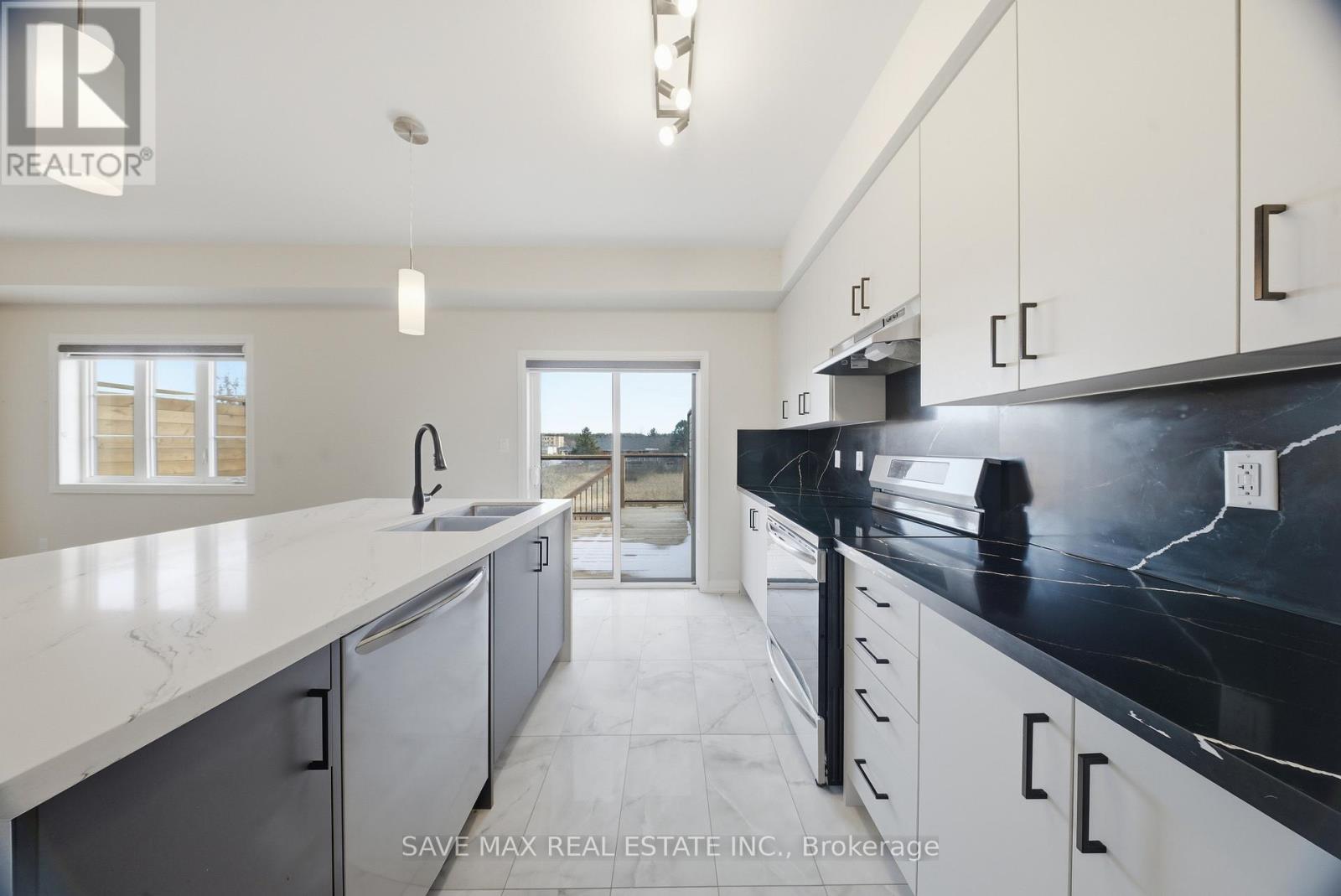 44 Lahey Crescent, Penetanguishene, Ontario  L9M 0W1 - Photo 19 - S12673786