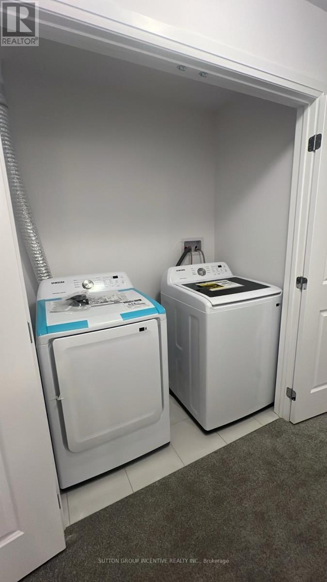 2 - 5 Ranch Terrace, Barrie, Ontario  L9J 0Y3 - Photo 21 - S12673832