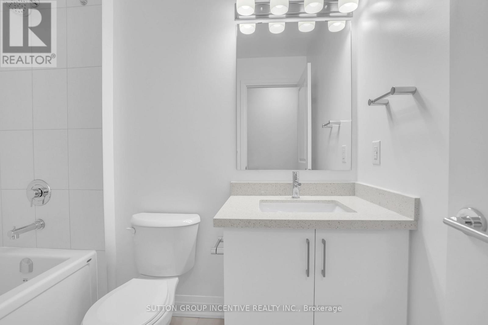 2 - 5 Ranch Terrace, Barrie, Ontario  L9J 0Y3 - Photo 9 - S12673832