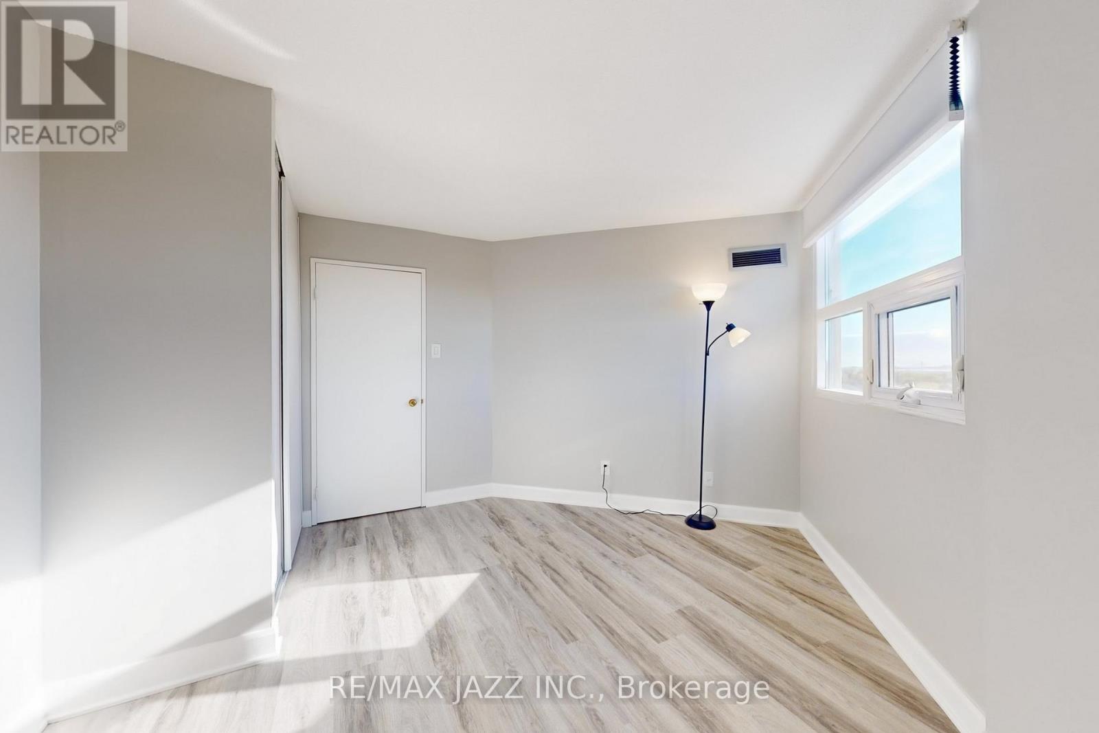 1109 - 2 Westney Road N, Ajax, Ontario  L1T 3H3 - Photo 13 - E12466750