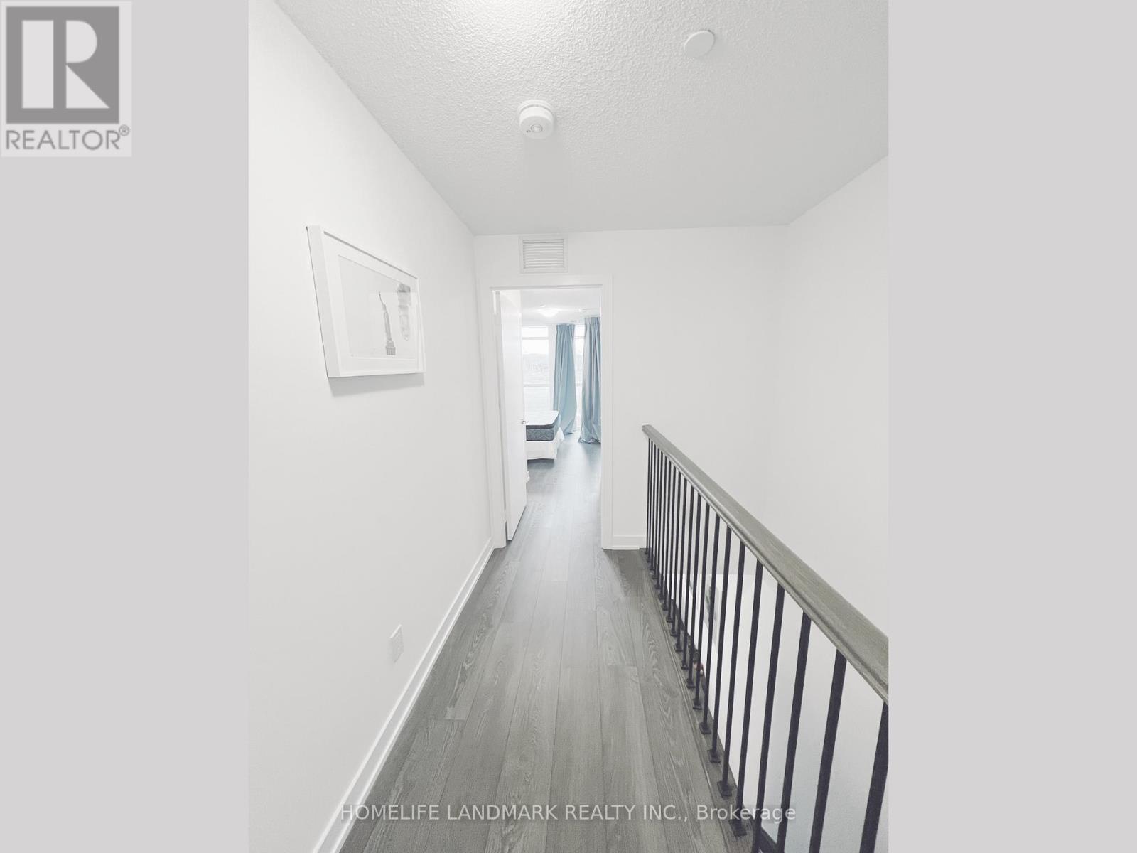 125 - 251 Manitoba Street, Toronto (Mimico), Ontario  M8Y 0C7 - Photo 5 - W12670762