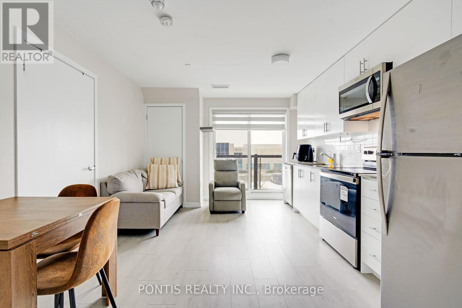 320 - 3401 Ridgeway Drive, Mississauga (Erin Mills), Ontario  L5L 5T3 - Photo 10 - W12673666