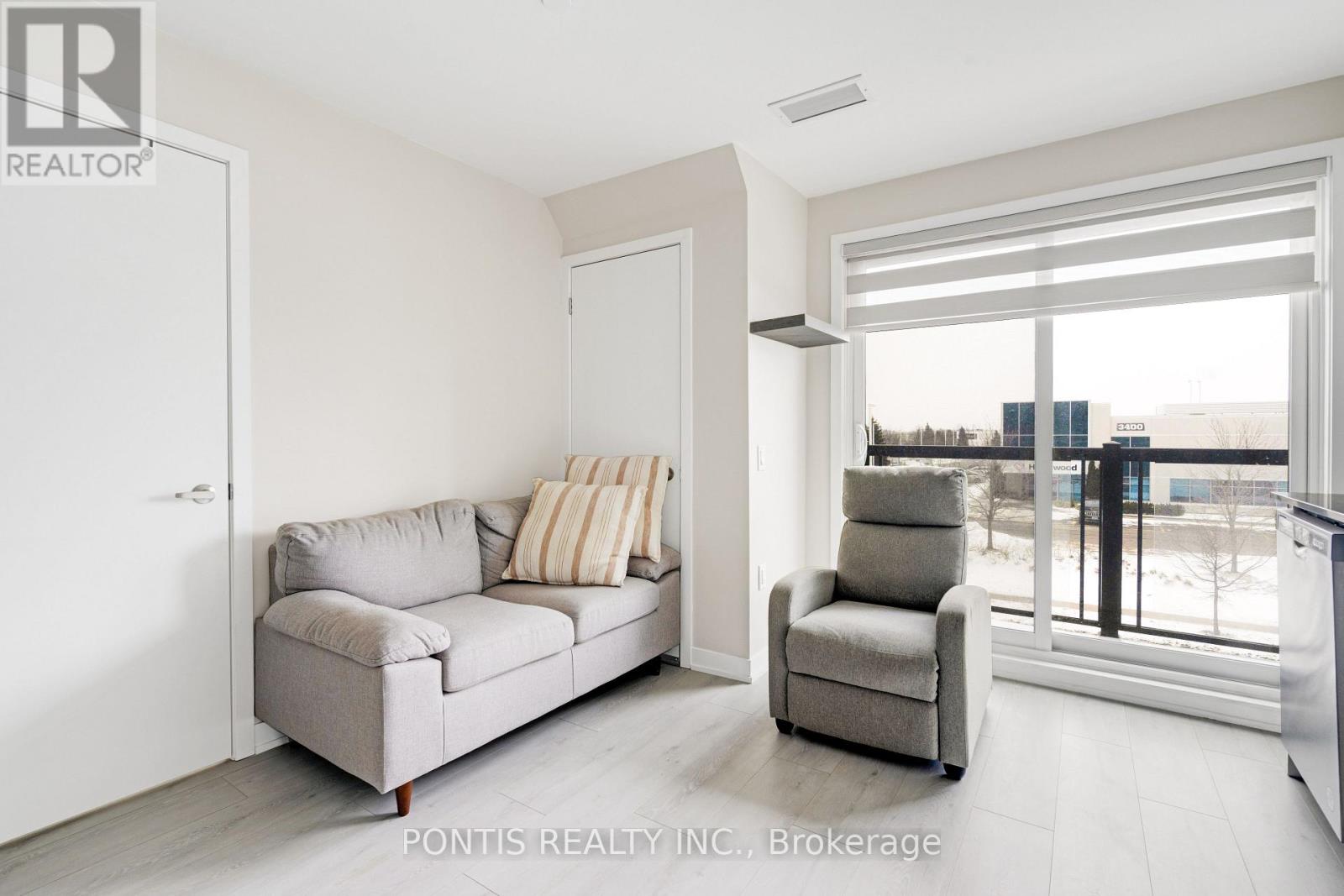 320 - 3401 Ridgeway Drive, Mississauga (Erin Mills), Ontario  L5L 5T3 - Photo 11 - W12673666