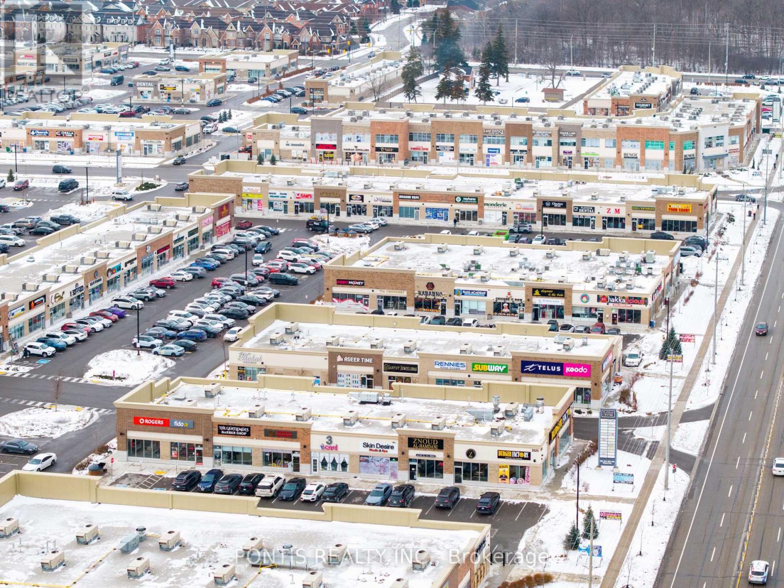 320 - 3401 Ridgeway Drive, Mississauga (Erin Mills), Ontario  L5L 5T3 - Photo 3 - W12673666